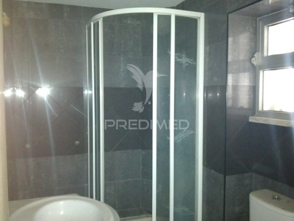 Moradia T1 para Venda em Seixal, Arrentela e Aldeia de Paio Pires Foto 7