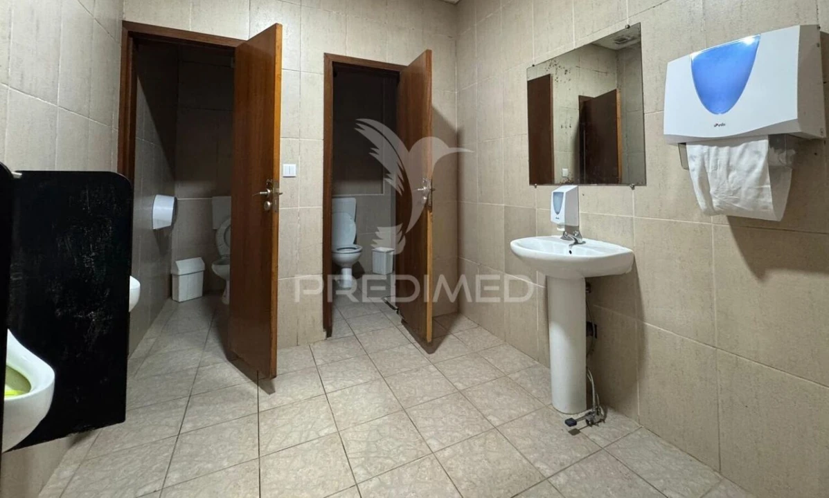 Loja para Venda em Souto Santa Maria, Souto São Salvador e Gondomar Foto 24