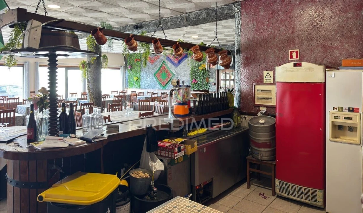 Loja para Venda em Souto Santa Maria, Souto São Salvador e Gondomar Foto 8