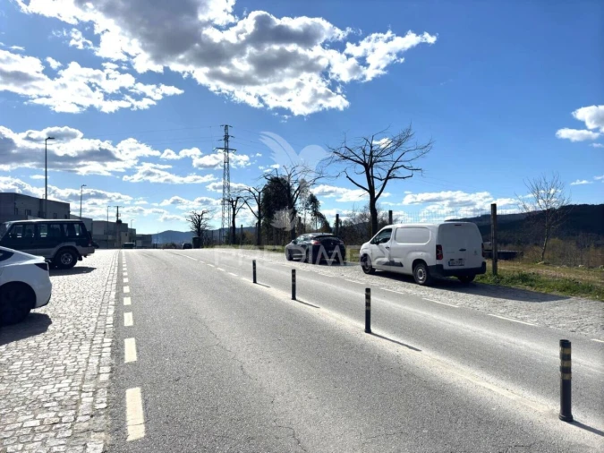 Loja para Venda em Souto Santa Maria, Souto São Salvador e Gondomar Foto 7