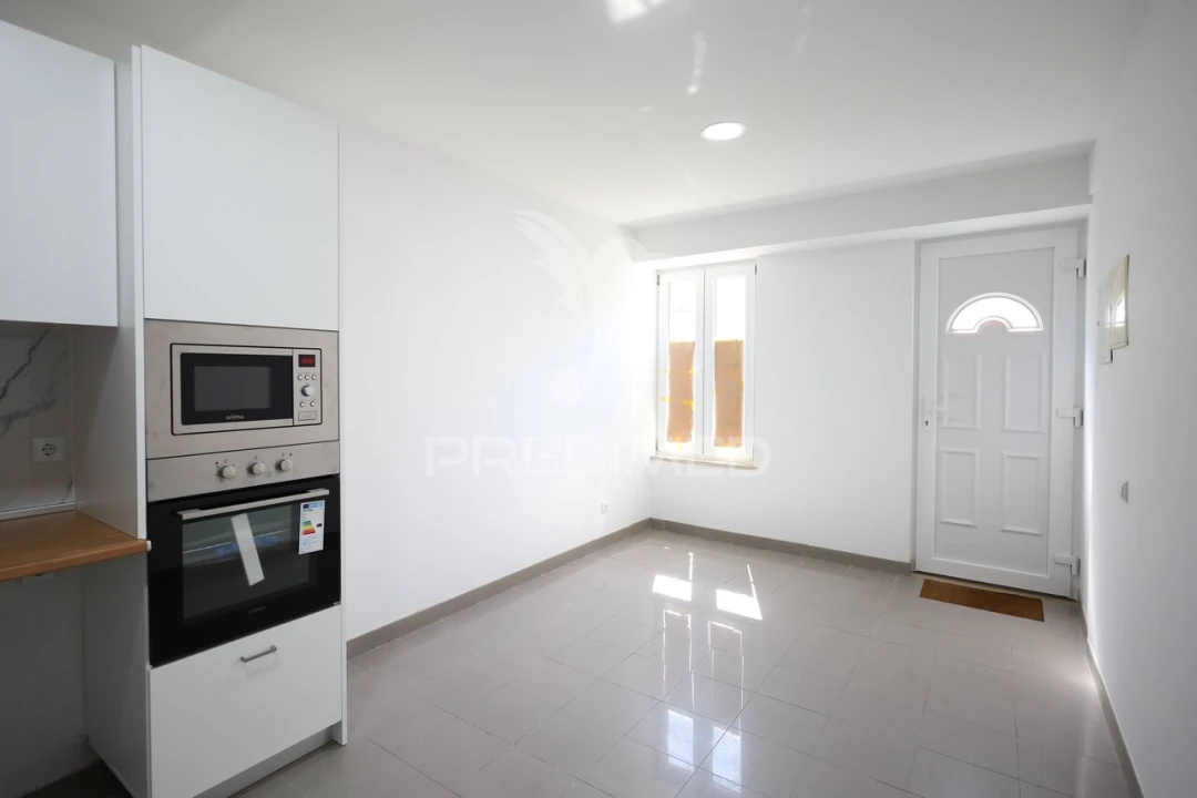 Moradia T1 para Venda em São João Baptista Foto 27