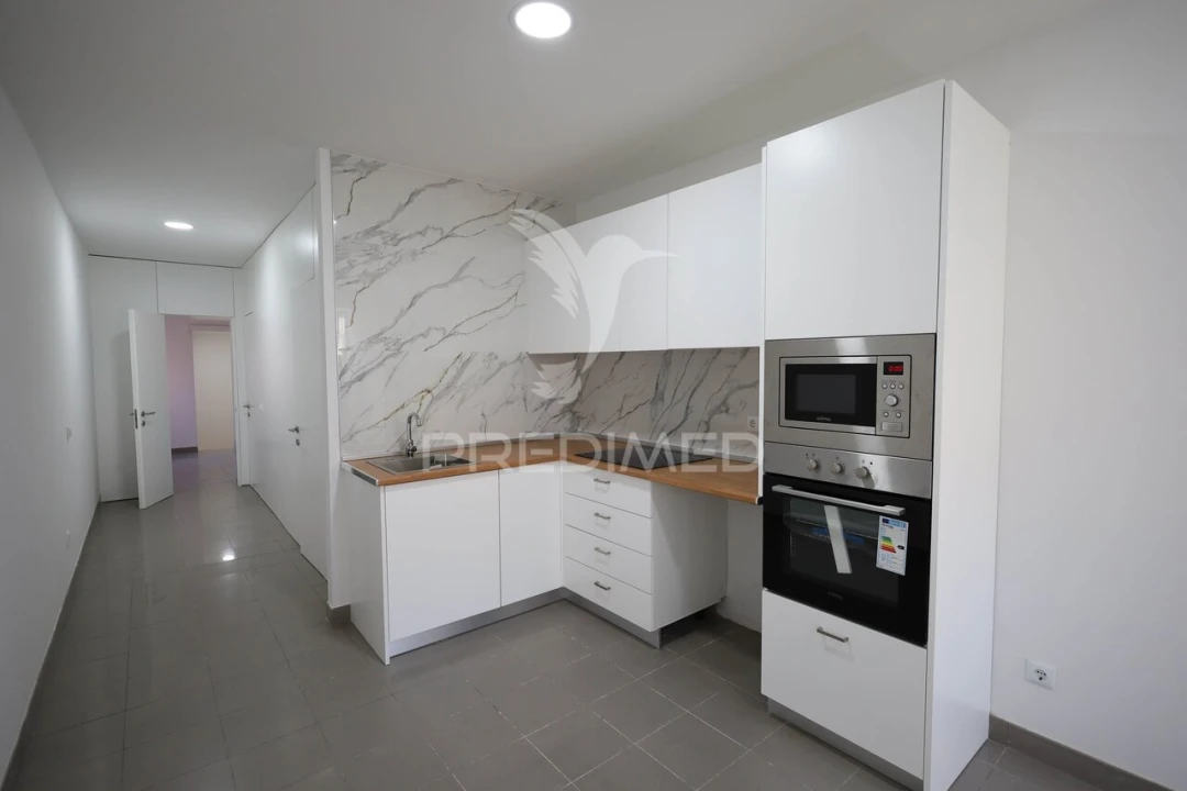 Moradia T1 para Venda em São João Baptista Foto 29