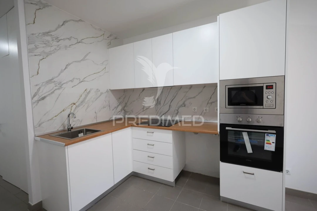 Moradia T1 para Venda em São João Baptista Foto 30