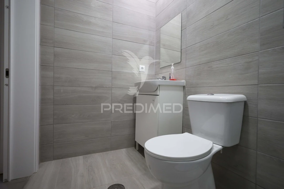 Moradia T1 para Venda em São João Baptista Foto 17