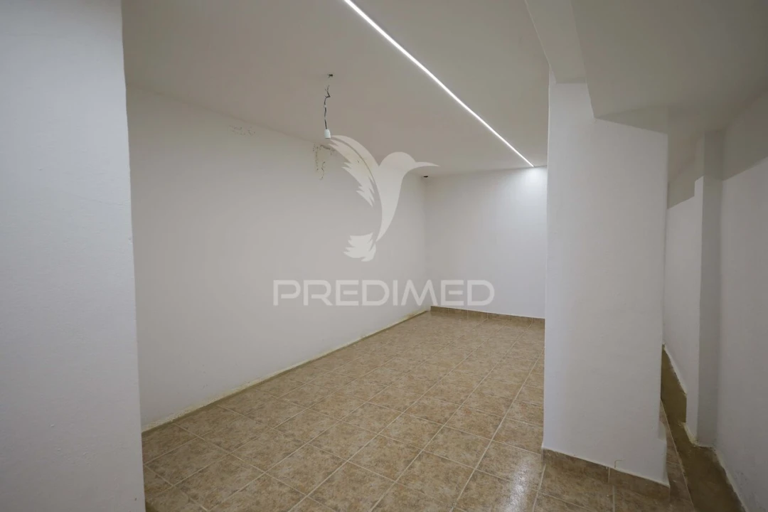 Moradia T1 para Venda em São João Baptista Foto 9