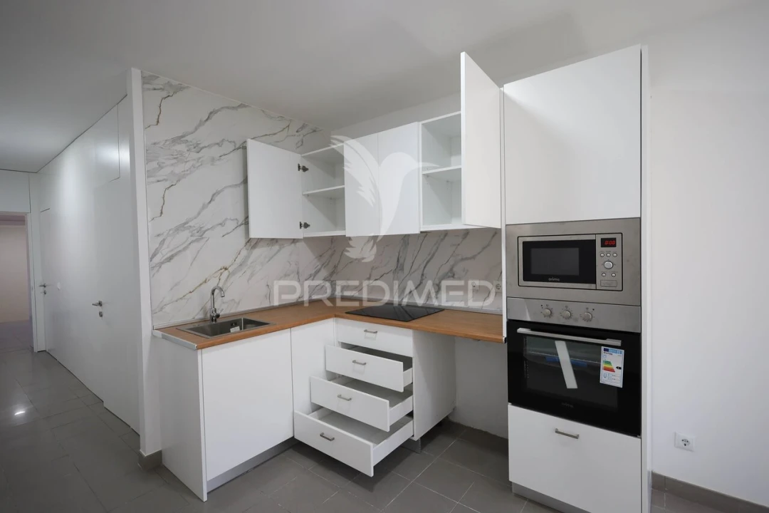 Moradia T1 para Venda em São João Baptista Foto 33