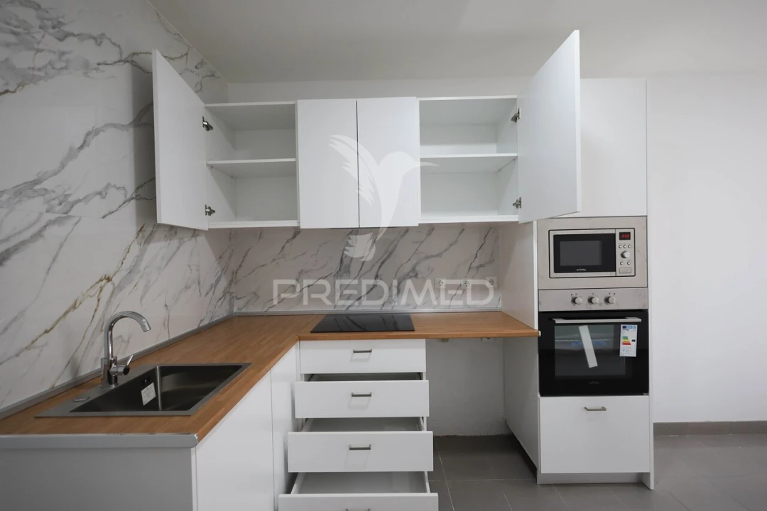 Moradia T1 para Venda em São João Baptista Foto 32