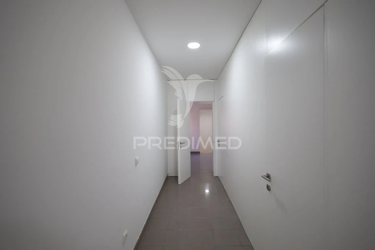 Moradia T1 para Venda em São João Baptista Foto 25