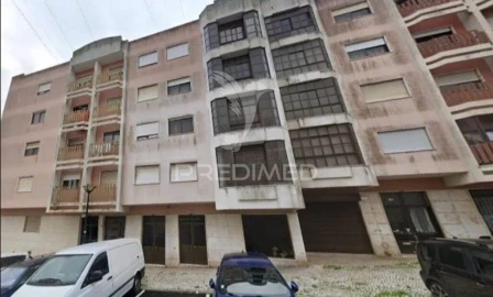 Loja para Venda em Cacém e São Marcos