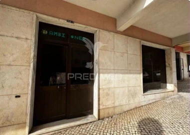 Loja para Venda em Cacém e São Marcos