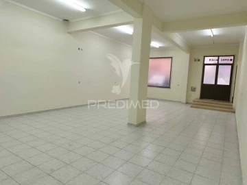 Loja para Venda em Cacém e São Marcos