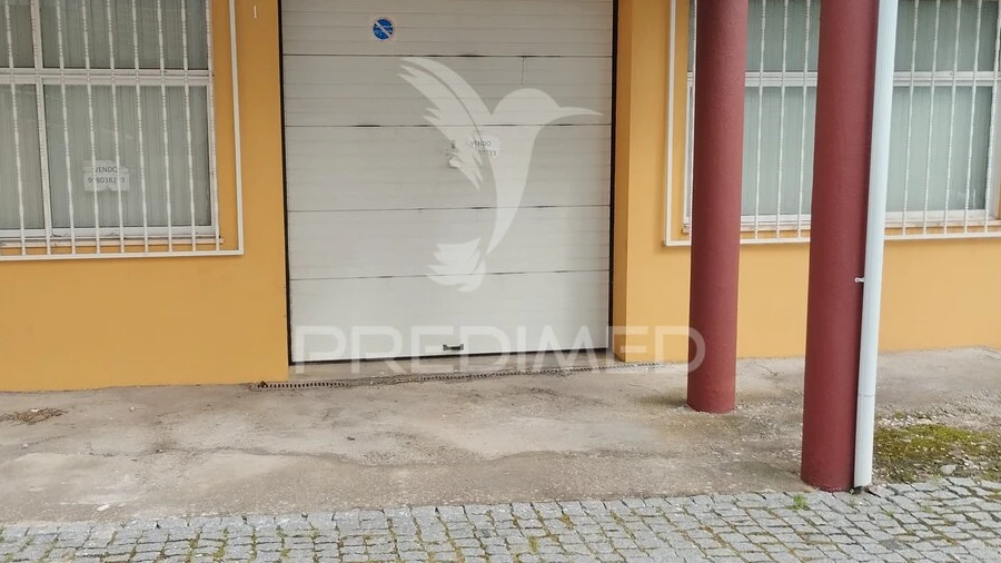 Garagem para Venda em Sé e São Lourenço