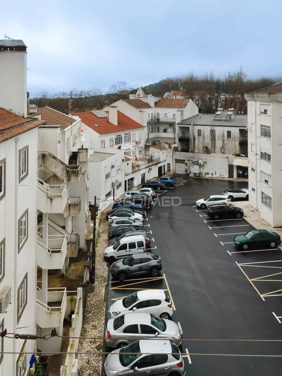Apartamento T2 para Venda em Sé e São Lourenço Foto 5