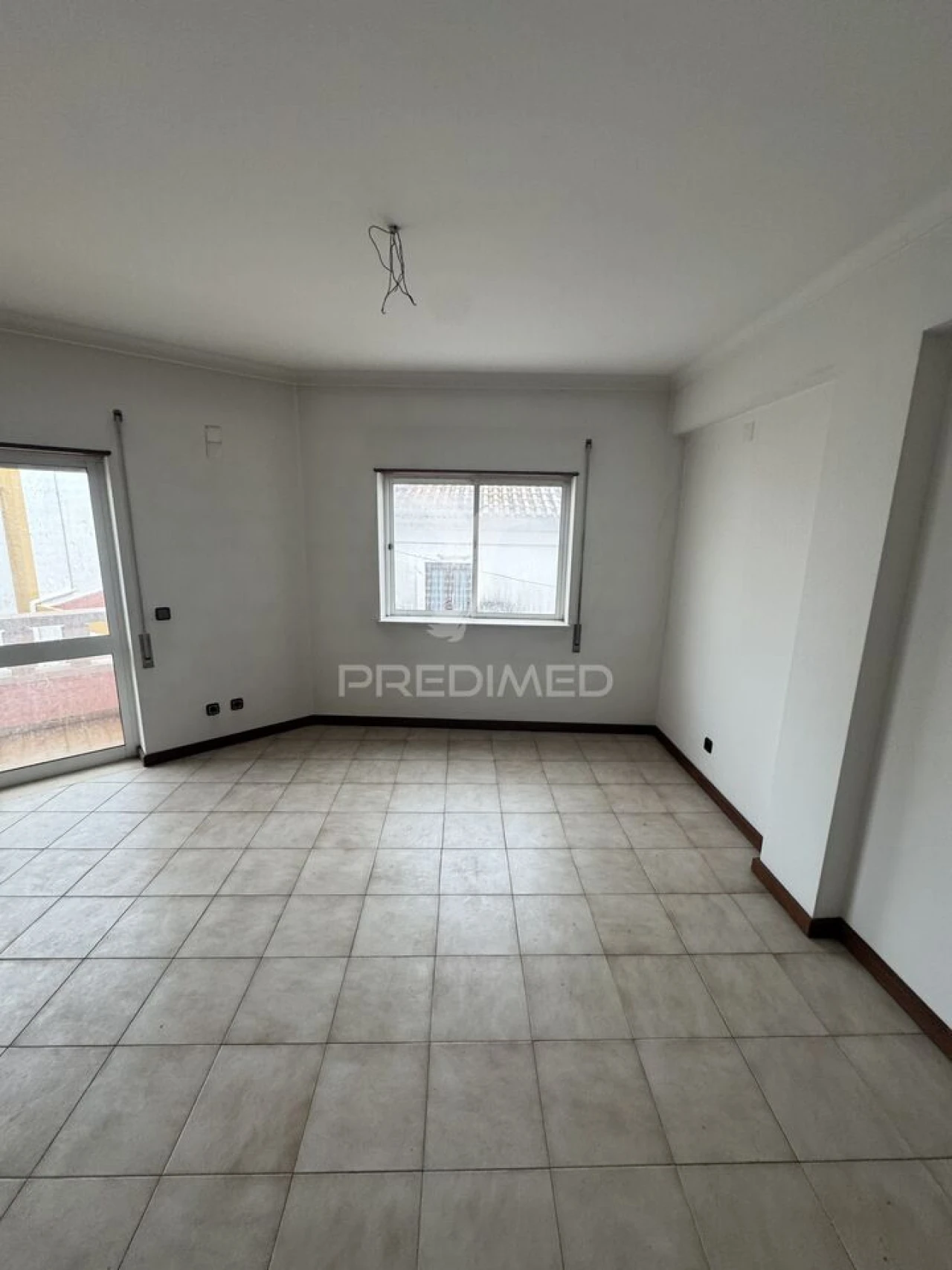 Loja para Venda em Porto de Mós - São João Baptista e São Pedro Foto 5