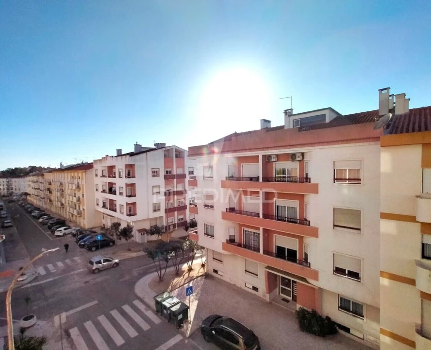 Apartamento T2 para Venda em Cartaxo e Vale da Pinta Foto 2