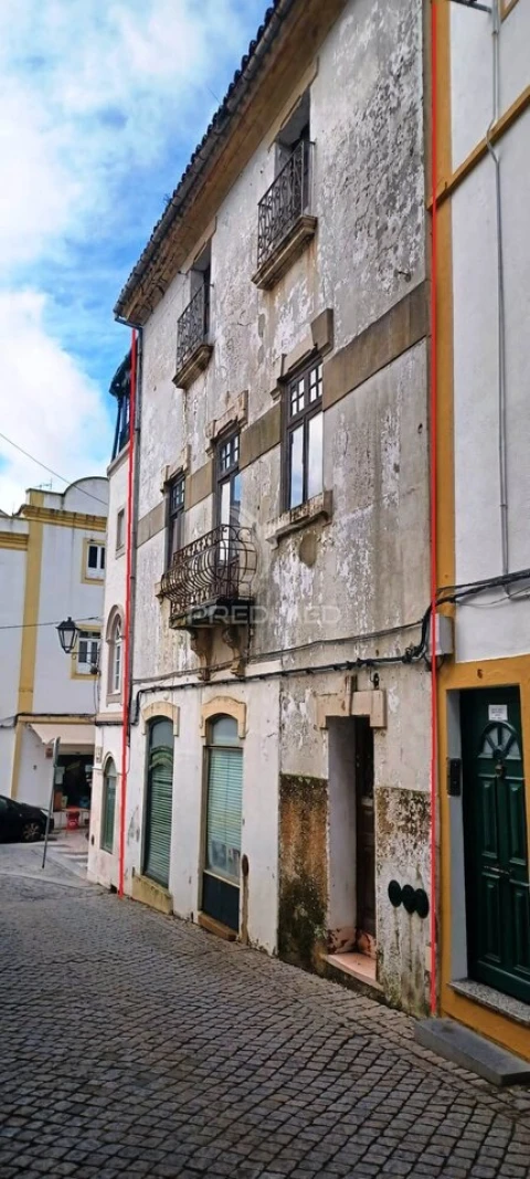 Prédio para Venda em Sé e São Lourenço