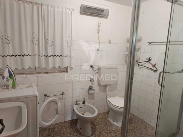 Moradia T3 para Venda em Lobrigos (São Miguel e São João Baptista) e Sanhoane