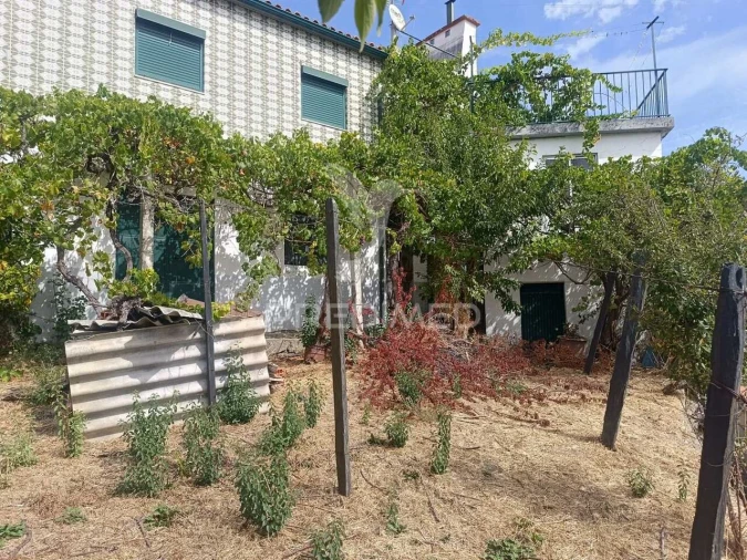 Moradia T3 para Venda em Lobrigos (São Miguel e São João Baptista) e Sanhoane Foto 3