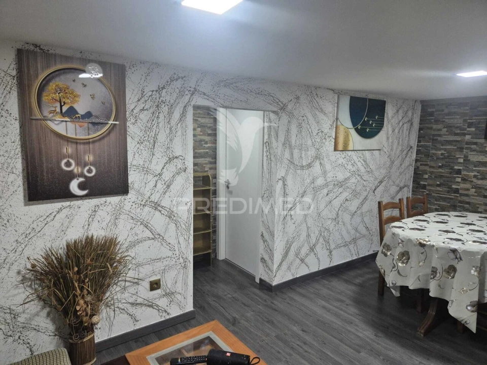 Moradia T3 para Venda em Pero Viseu Foto 4