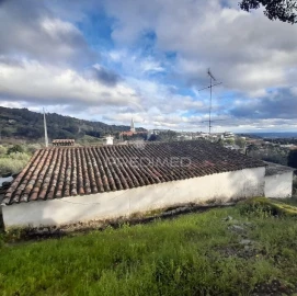 Quinta T3 para Venda em Sé e São Lourenço
