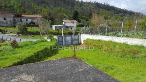 Terreno para Venda em Agrela e Serafão