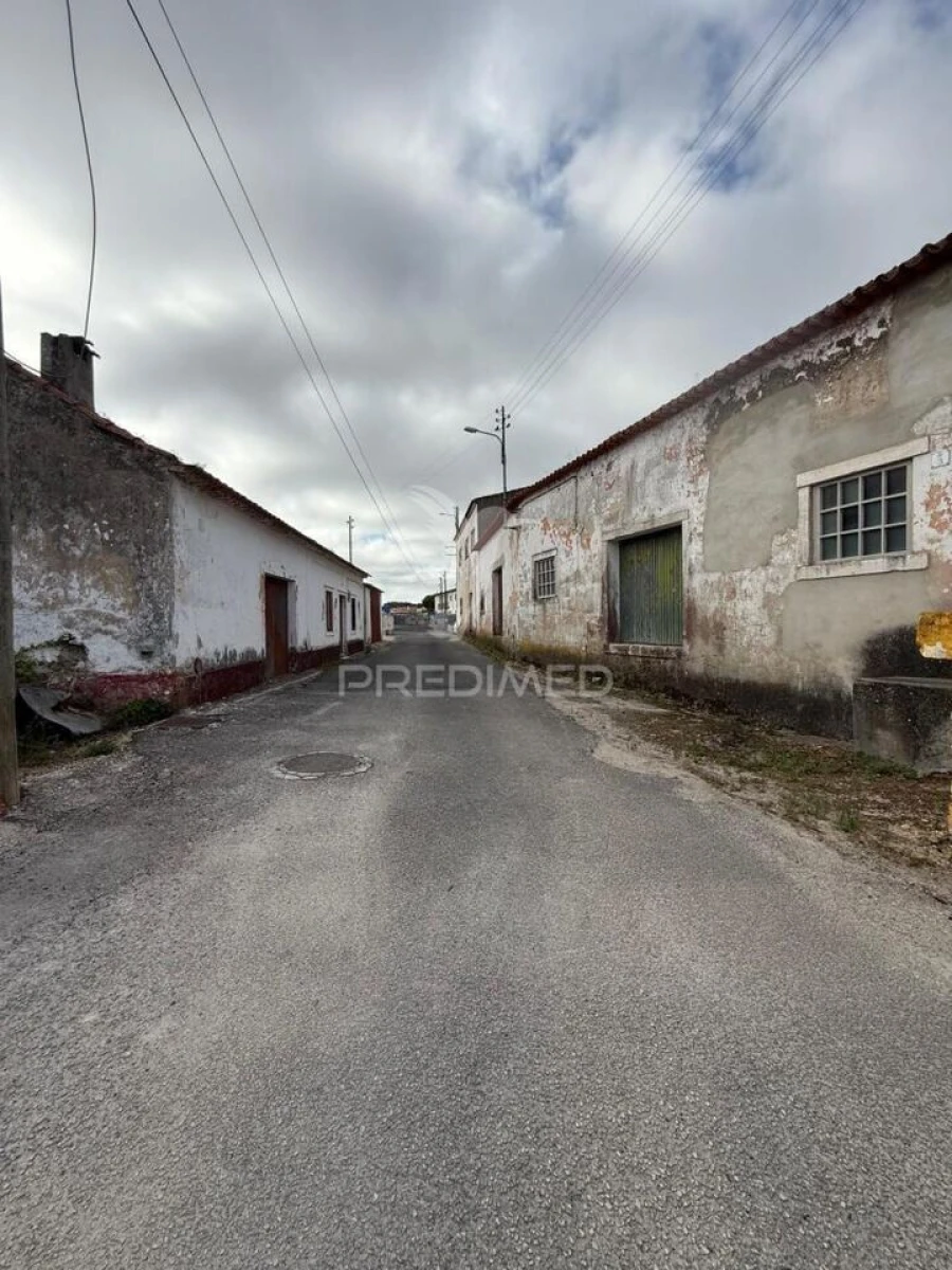 Armazém para Venda em Porto de Mós - São João Baptista e São Pedro Foto 6