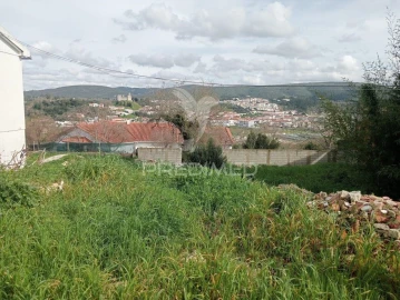 Terreno para Venda em Porto de Mós - São João Baptista e São Pedro