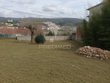 Terreno para Venda em Porto de Mós - São João Baptista e São Pedro