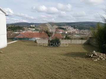 Terreno para Venda em Porto de Mós - São João Baptista e São Pedro