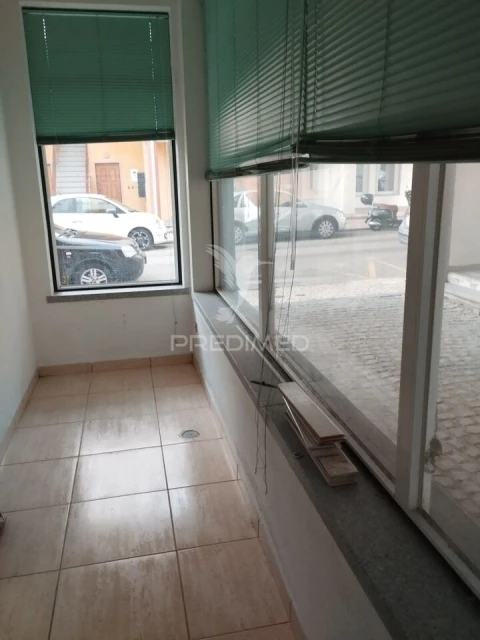 Loja para Venda em Sé e São Lourenço