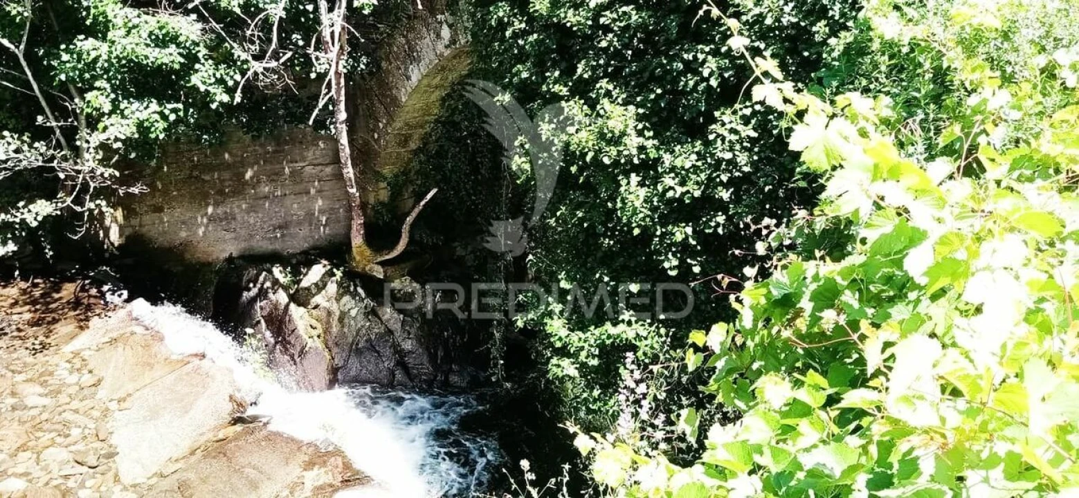 Terreno para Venda em Louredo e Fornelos Foto 21