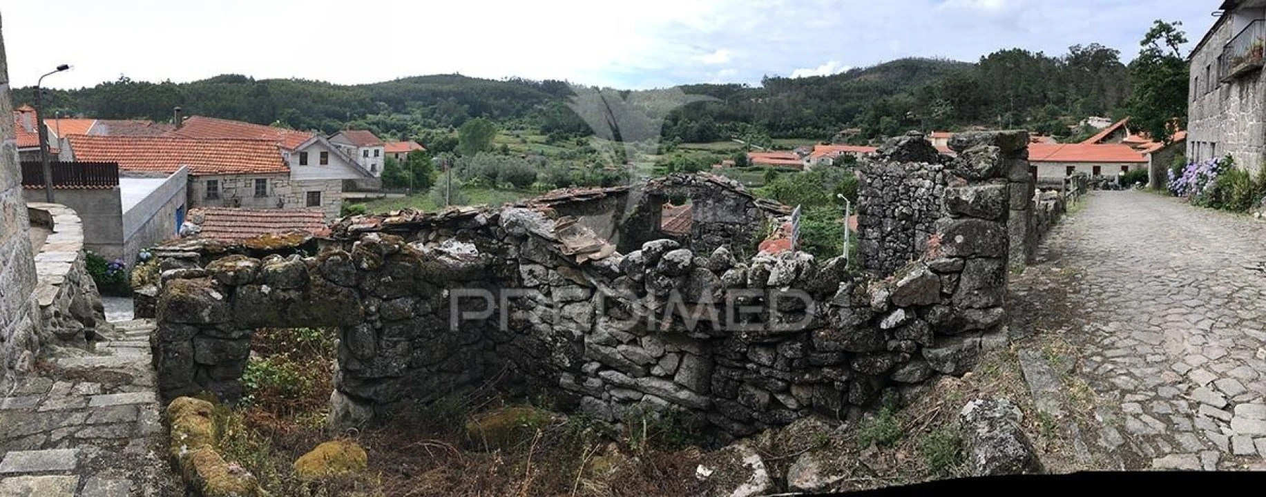 Moradia T5 para Venda em Préstimo e Macieira de Alcoba Foto 13