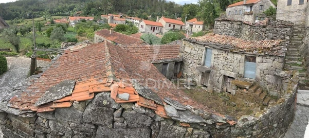 Moradia T5 para Venda em Préstimo e Macieira de Alcoba