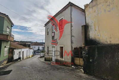 Moradia T3 para Venda em Malhou, Louriceira e Espinheiro