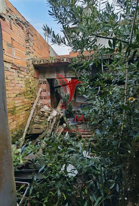 Moradia T3 para Venda em Malhou, Louriceira e Espinheiro