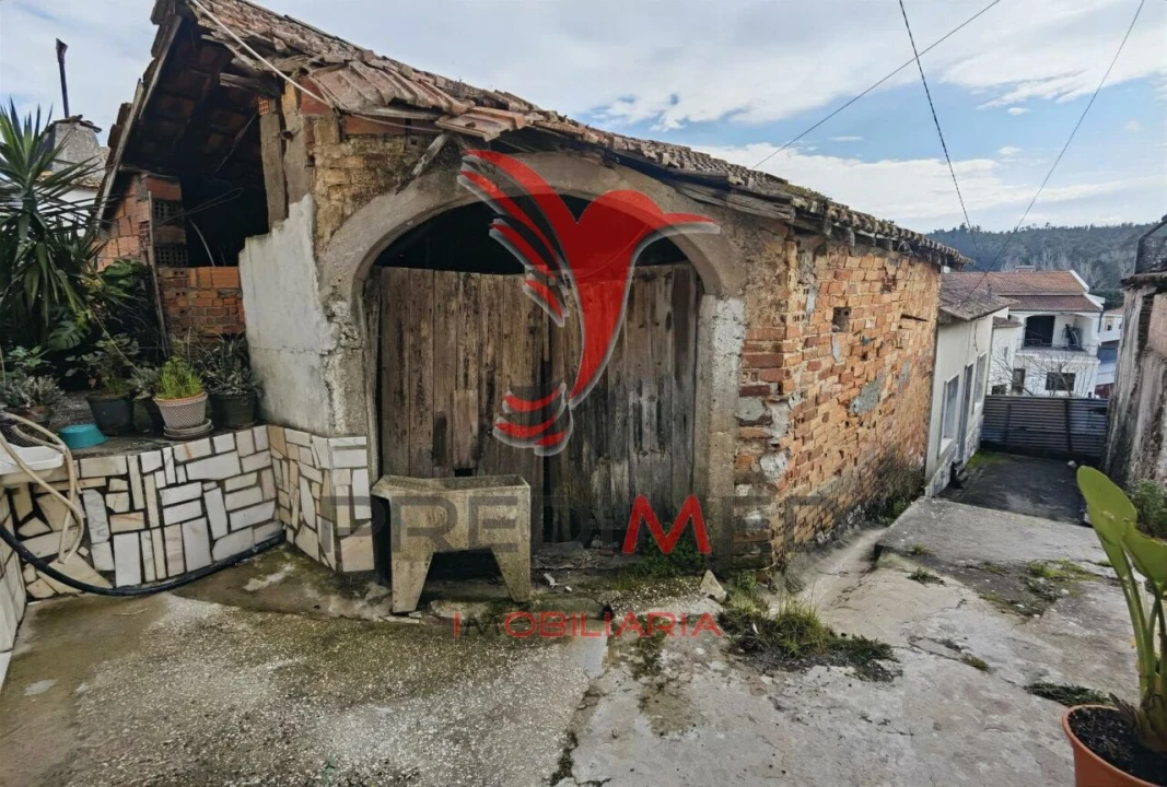 Moradia T3 para Venda em Malhou, Louriceira e Espinheiro Foto 10