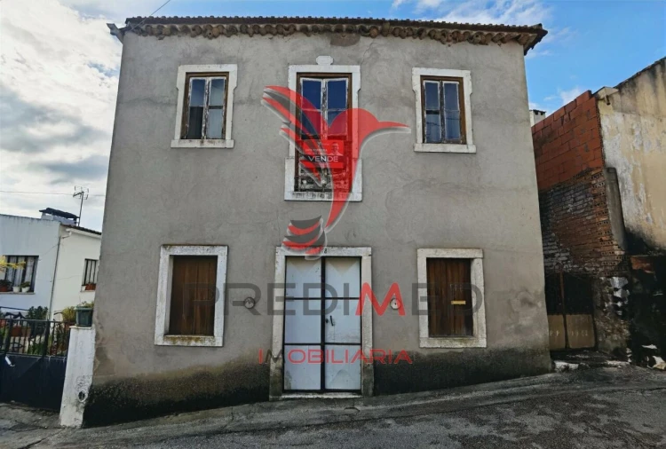 Moradia T3 para Venda em Malhou, Louriceira e Espinheiro Foto 7