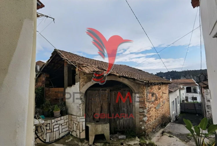 Moradia T3 para Venda em Malhou, Louriceira e Espinheiro Foto 8