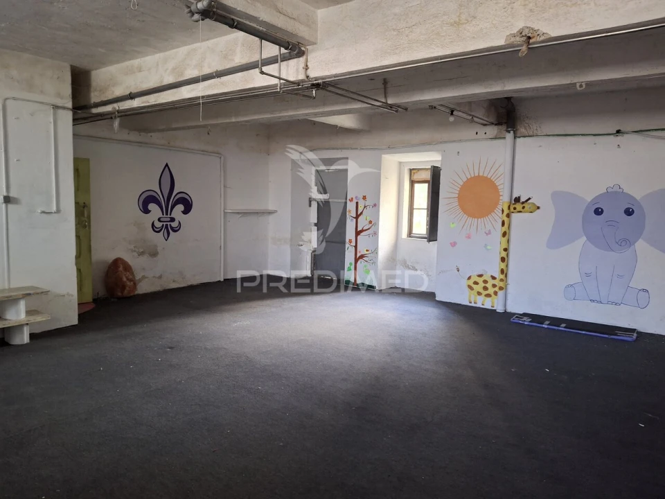 Armazém para Venda em São Miguel do Rio Torto e Rossio Ao Sul do Tejo Foto 4