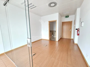 Escritório para Arrendamento em Parque das Nações