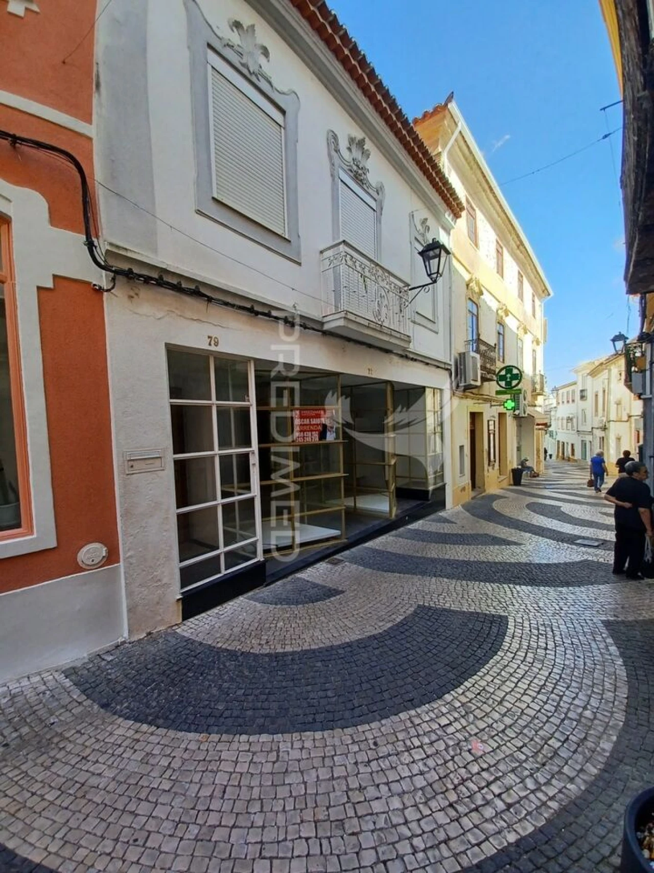 Loja para Arrendamento em Sé e São Lourenço Foto 1