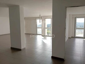 Garagem para Venda em Sé e São Lourenço