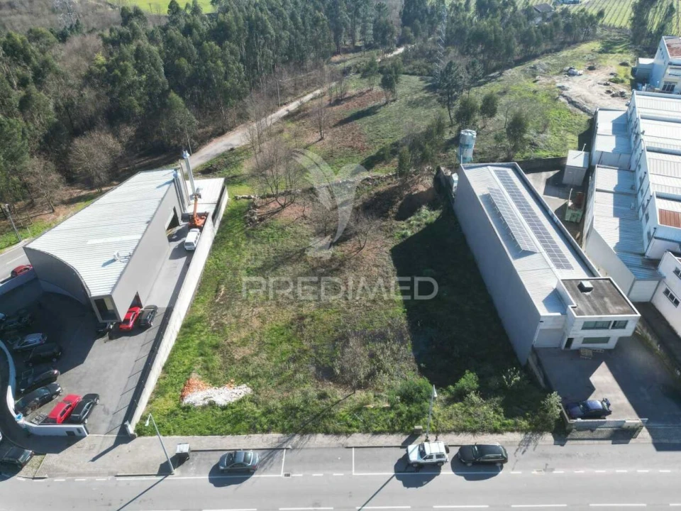 Terreno para Venda em Briteiros Santo Estêvão e Donim Foto 8