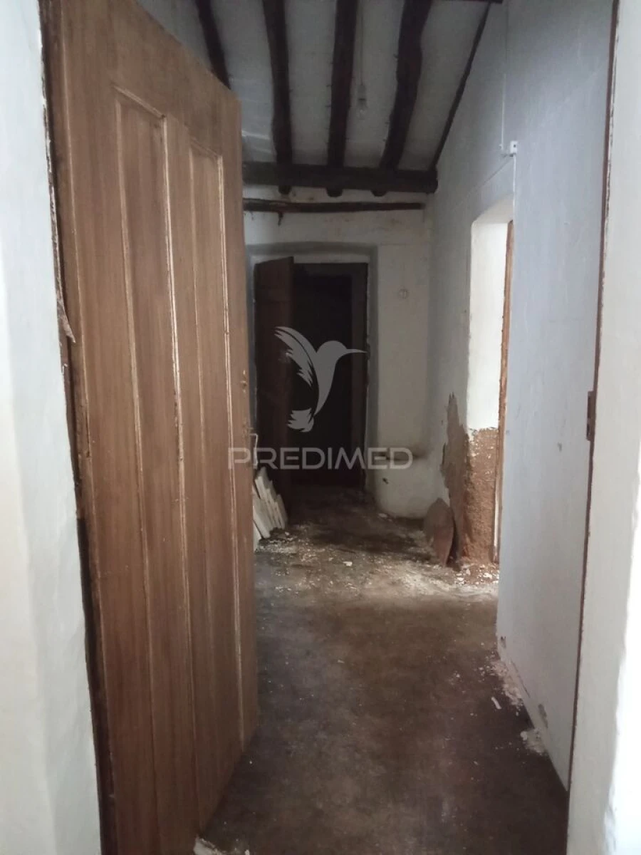 Moradia T6 para Venda em Borba (São Bartolomeu) Foto 16