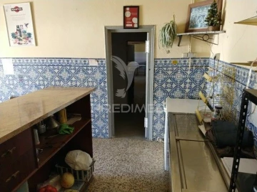 Loja para Venda em Parreira e Chouto