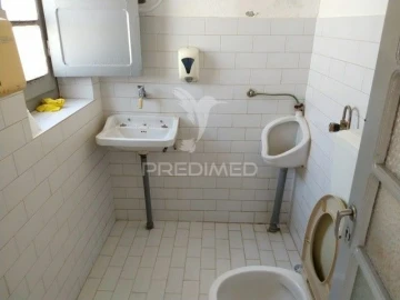 Loja para Venda em Parreira e Chouto