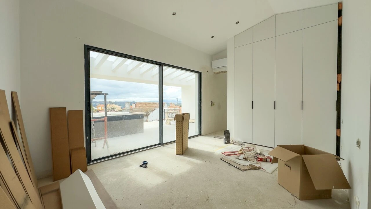 Moradia T3 para Venda em Santo Isidoro Foto 15