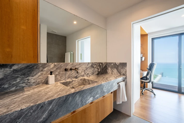 Moradia T4 para Venda em Santo Isidoro Foto 32