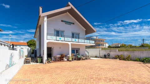 Moradia T8 para Venda em Ericeira