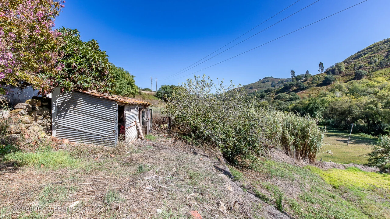 Moradia T3 para Venda em Azueira e Sobral da Abelheira Foto 7